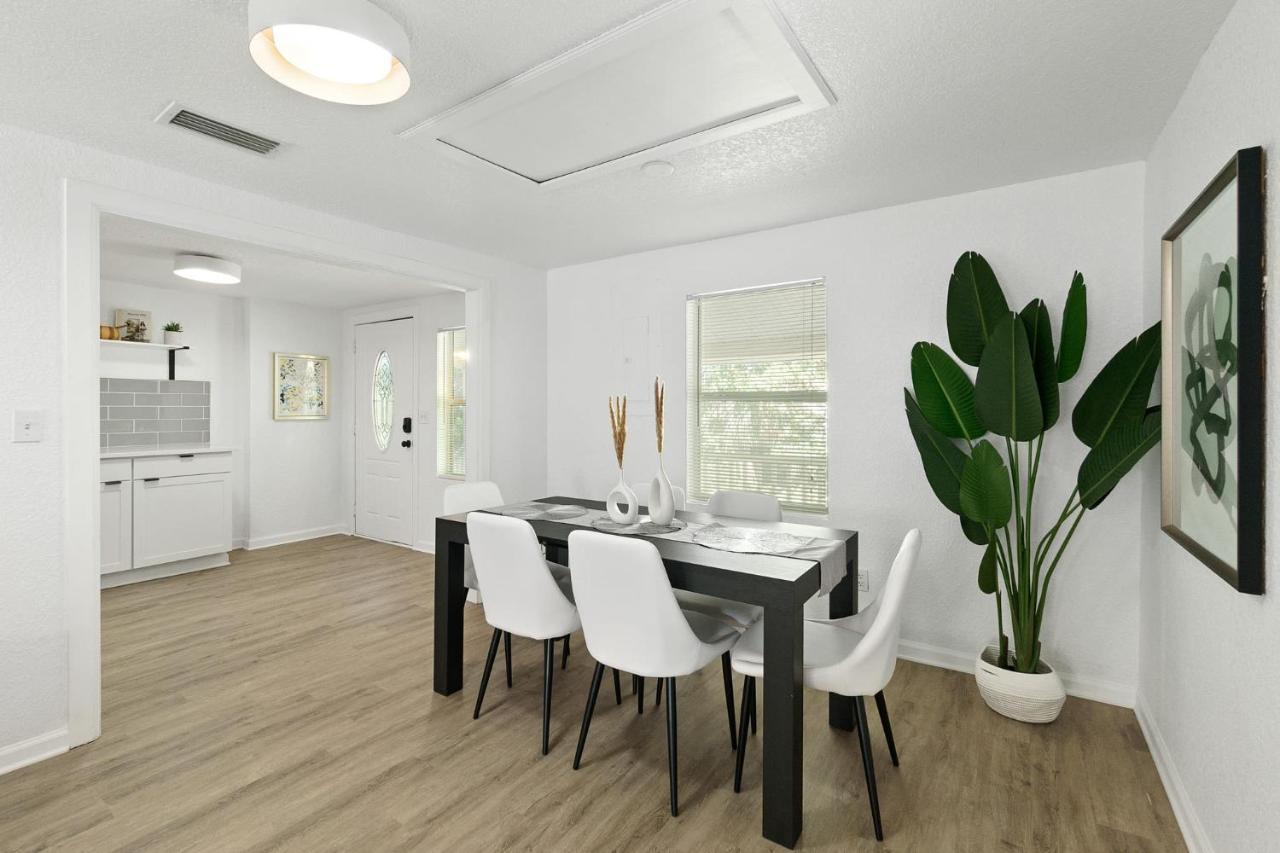 The Garden Cottage - Pet Friendly & 5 Mins To Town St. Augustine Bagian luar foto