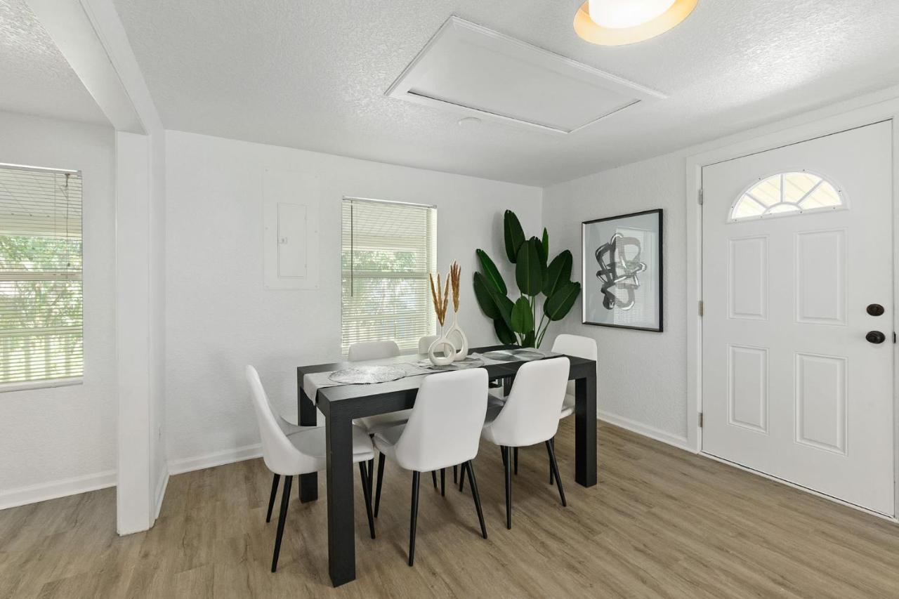 The Garden Cottage - Pet Friendly & 5 Mins To Town St. Augustine Bagian luar foto