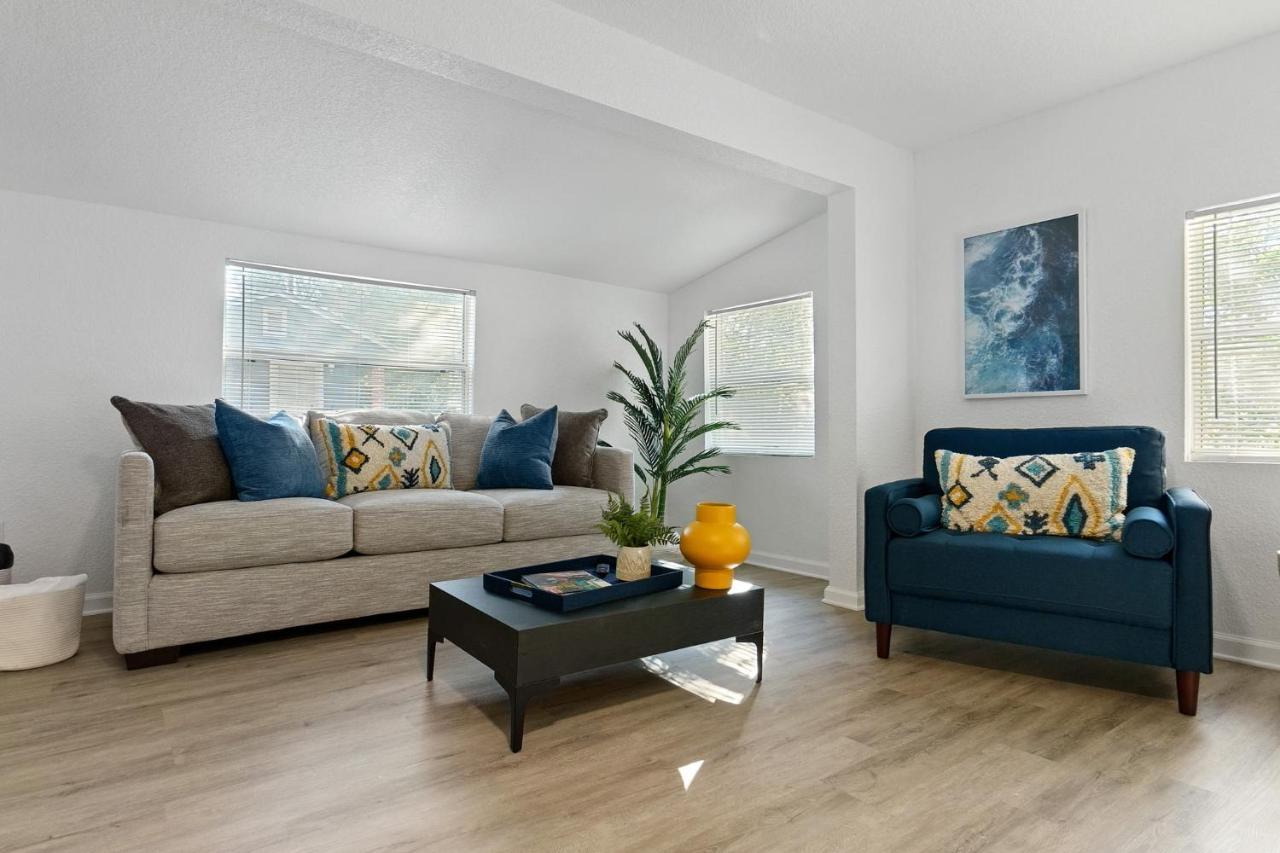 The Garden Cottage - Pet Friendly & 5 Mins To Town St. Augustine Bagian luar foto
